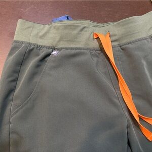 Figs technical edition moss xs joggers scrub pants